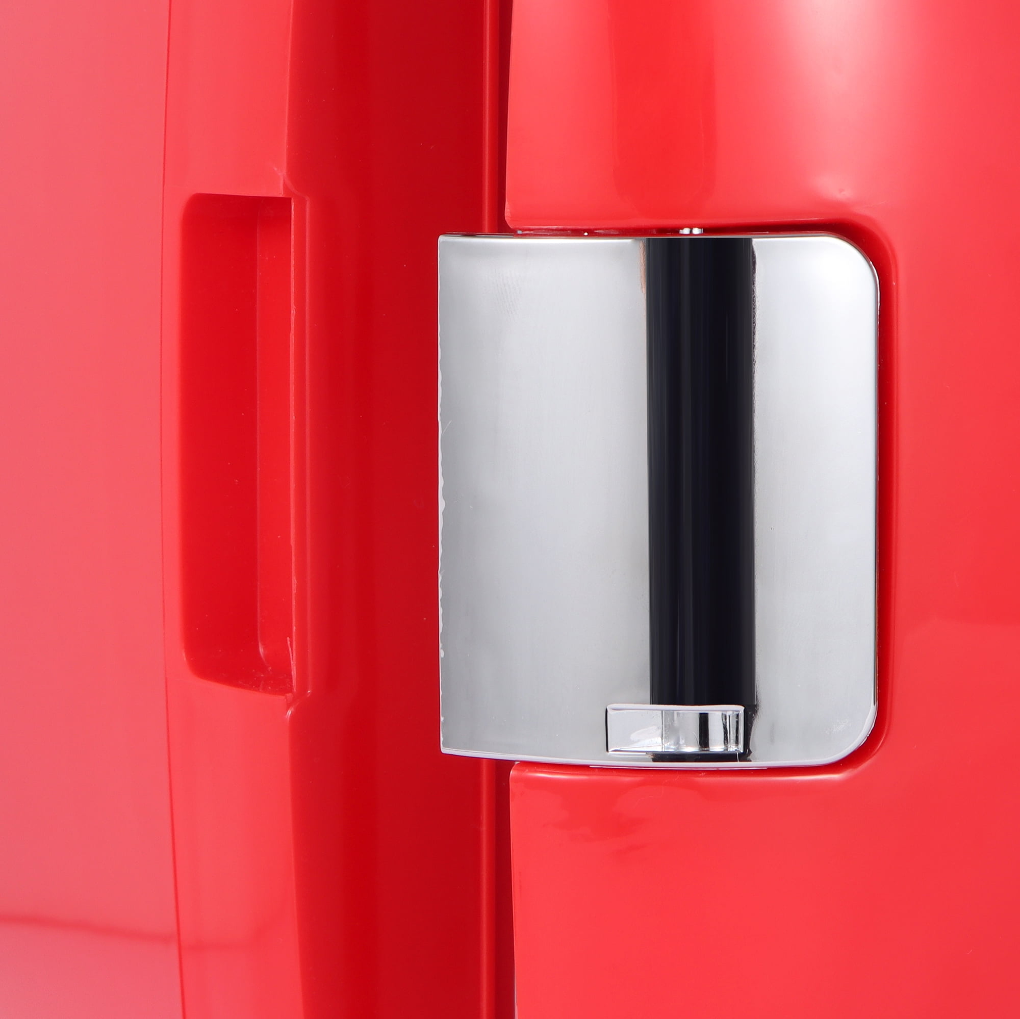 Uber Appliance Uber Chill XL 9 Liter 12-Can Retro Portable Mini Fridge Thermoelctric - Red