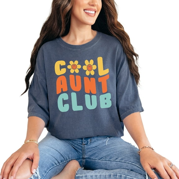 Cool Aunt Club, Organization of Aunties, Groovy Retro Wavy Text, Denim Comfort Colors T-Shirt, Small