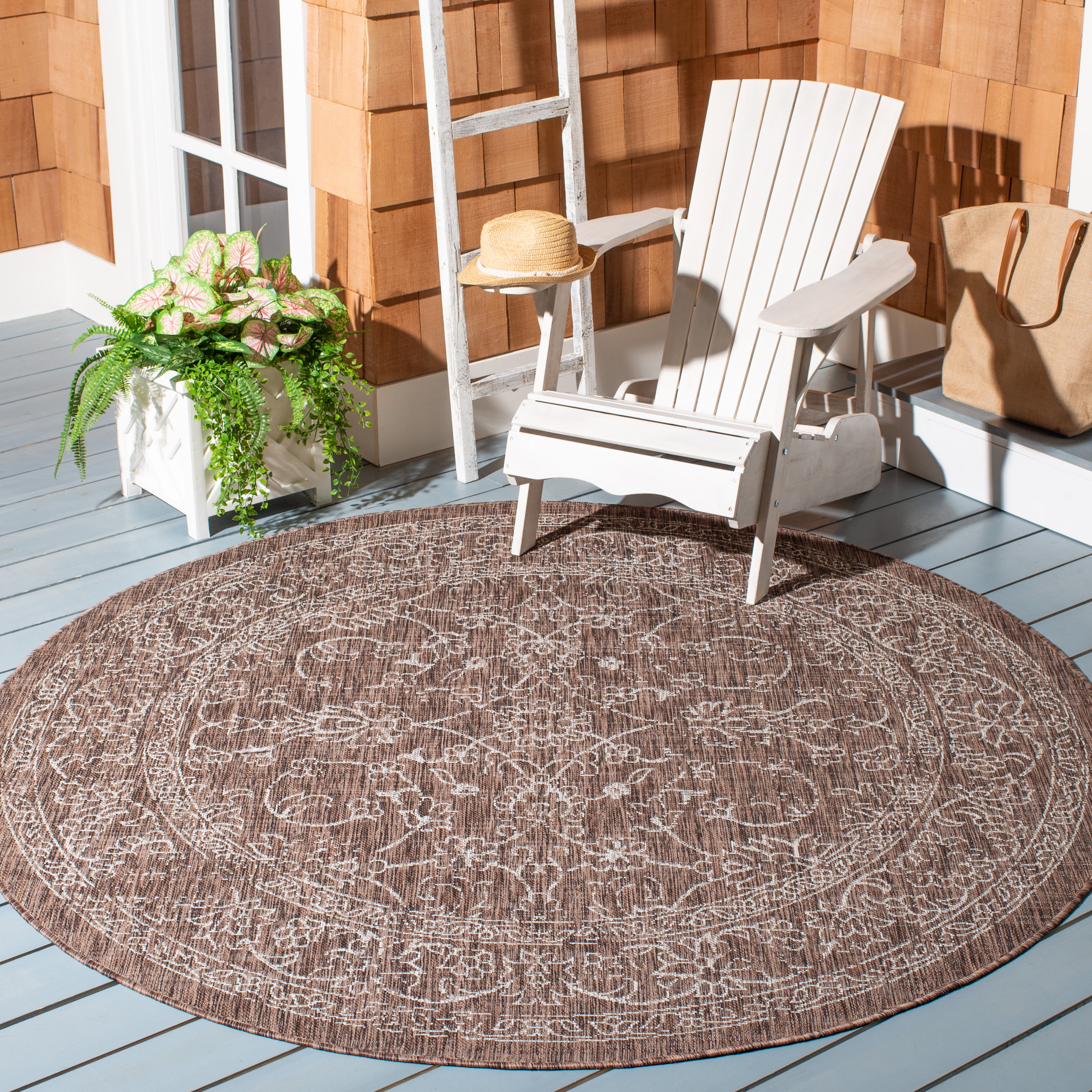 SAFAVIEH Courtyard Darin Traditional Indoor/Outdoor Area Rug, 6'7" x 6'7" Round, Brown/Ivory