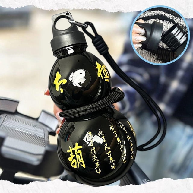 Bouteille d'Eau Portable / Récipient à Boire en Forme de Gourde avec Sangle Réglable pour Randonnée, Camping et Trajet / Gobelet en Plastique Grande Capacité 600ml pour Hydratation Quotidienne