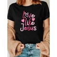 thumbnail image 1 of Camiseta de moda para mujer primavera/verano - "Ama como Jesús" rosa con temática inglesa, informal y transpirable - Cuello redondo, manga corta y resistente en negro con detalles de corazón y lazo. P, 1 of 7