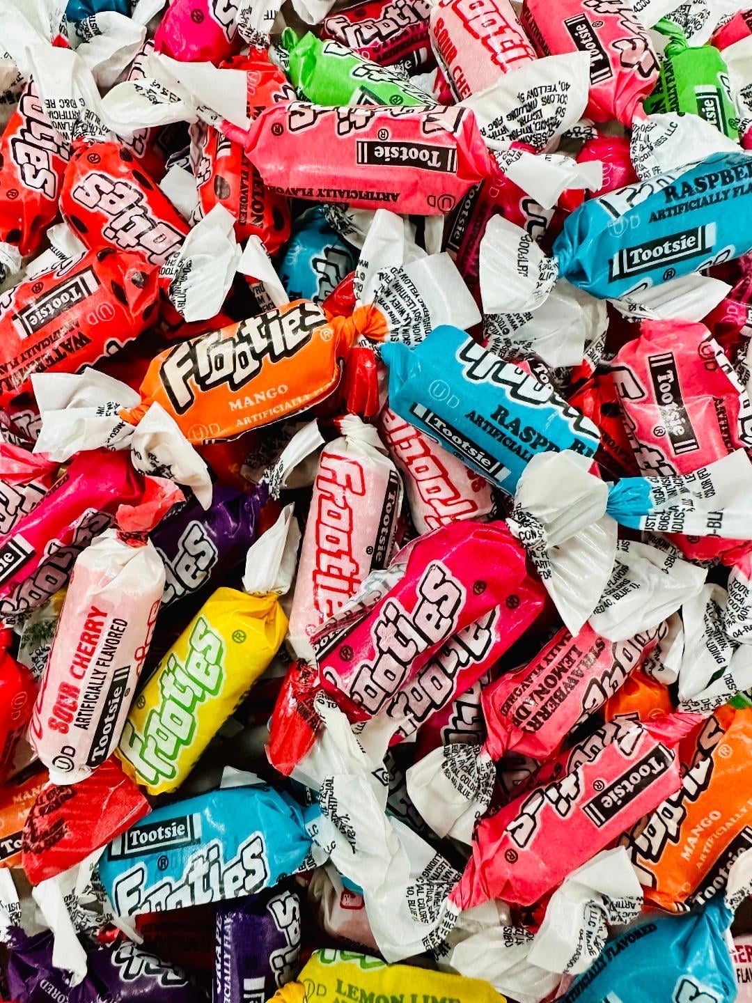 Tootsie Frooties, Candy, 360 ct, Green Apple Flavor - Walmart.com