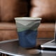 thumbnail image 4 of Taza de café de cerámica moderna, taza de porcelana plisada para el hogar, vajilla para bebidas calientes y frías Azul, 4 of 8