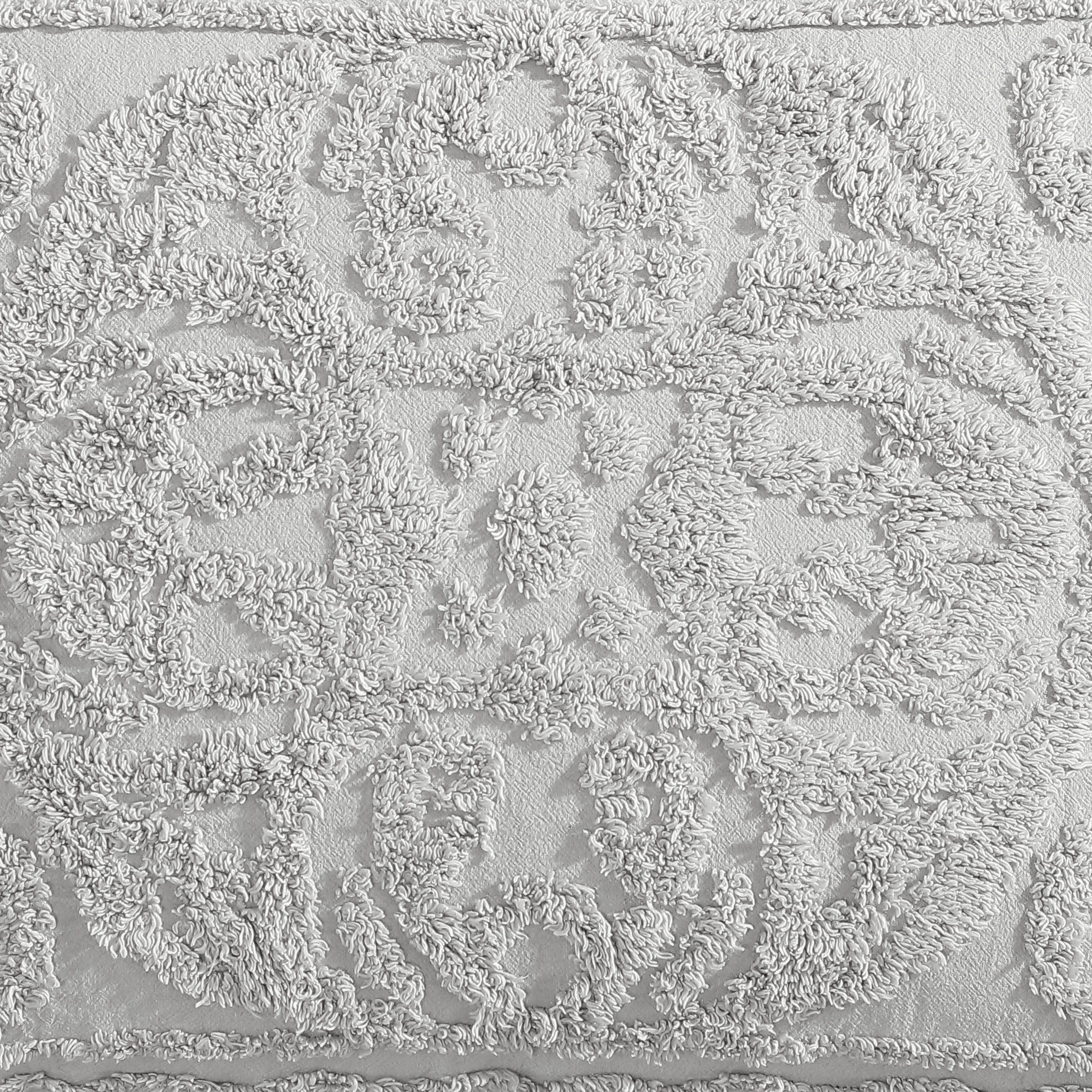 Beatrice Home Fashions Medallion Chenille King Sham Gray