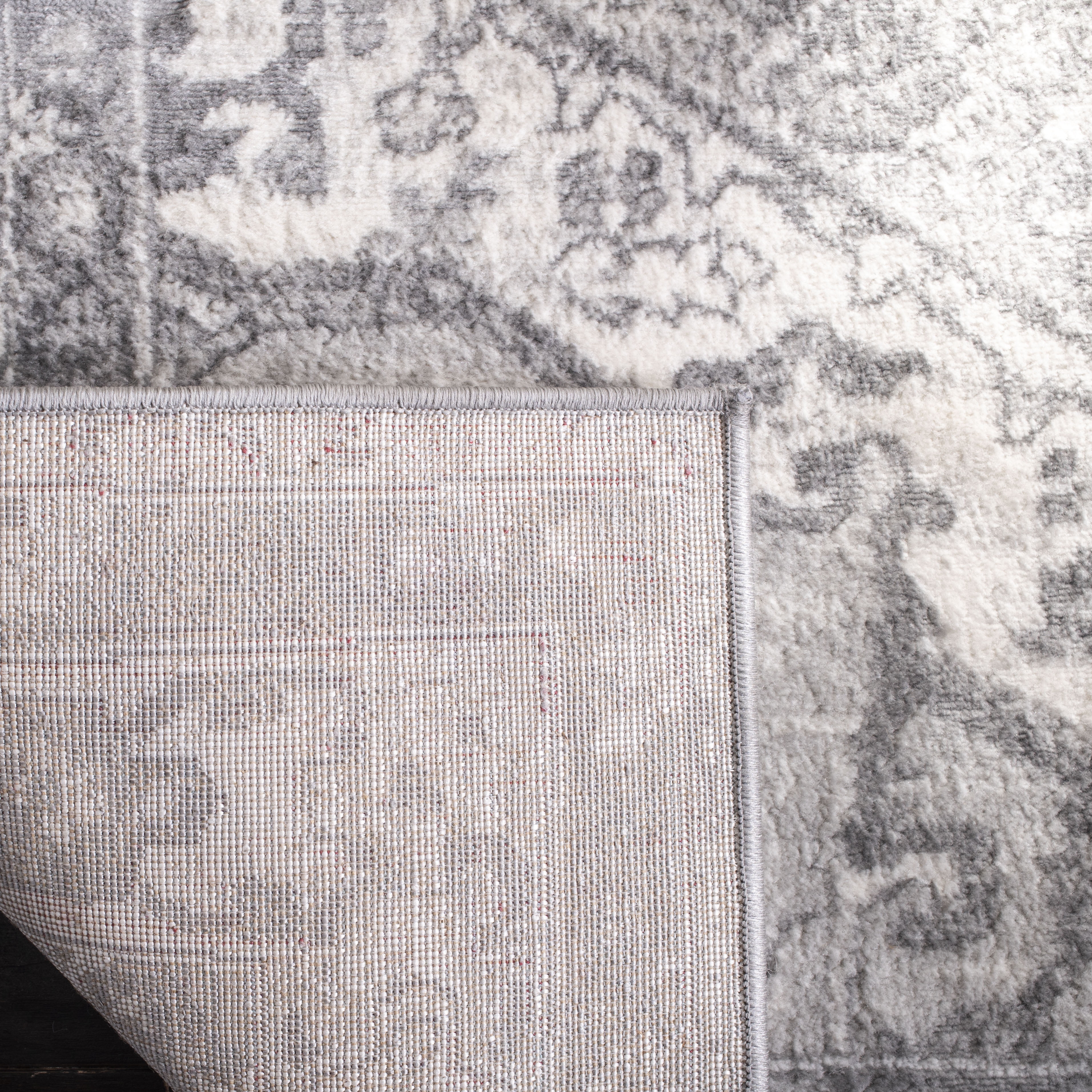 SAFAVIEH Brentwood Ezra Oriental Area Rug, Cream/Gray, 6' x 9'