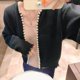 thumbnail image 5 of Cárdigan Corto de Punto Perlado con Cuello en V y Larga Estilo Retro para Mujer, Otoño e Invierno, con Bordes Irregulares Sin Rematar. Negro Talla Única, 5 of 7