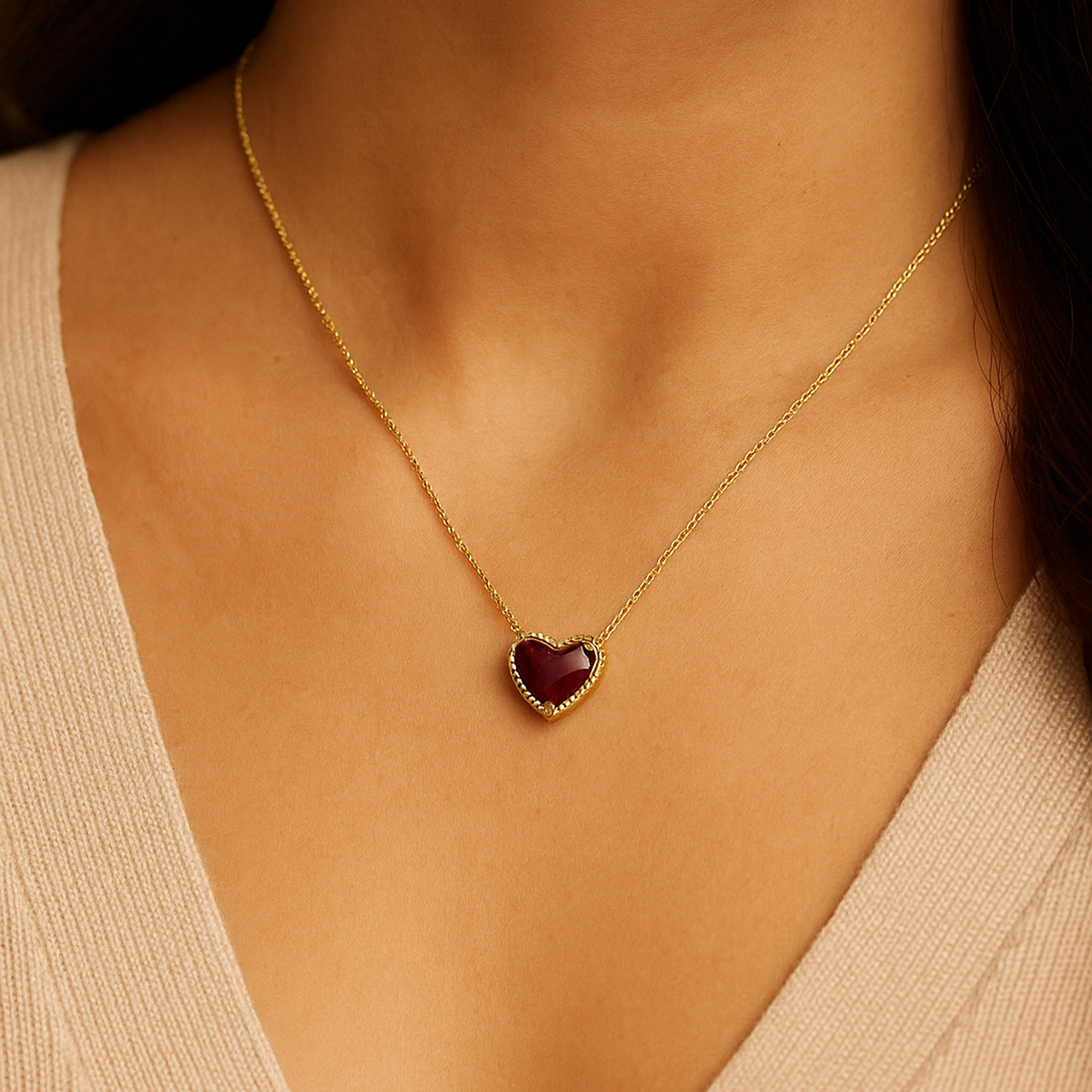 Kendra Scott Women's Ari Heart Gold Pendant Necklace in Maroon Jade 9608801343