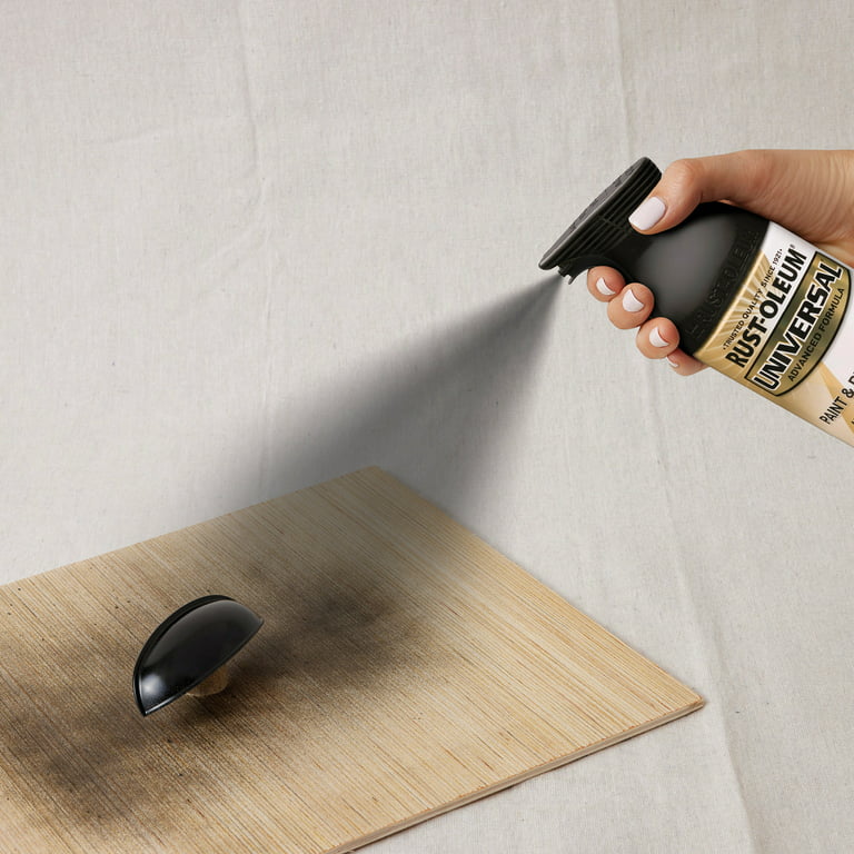 Rust-Oleum Universal Spray Paint, Gloss Black - 12 oz spray can