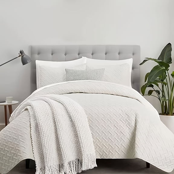 Lightweight Queen Solid Bedspread Breathable Bedding Cover