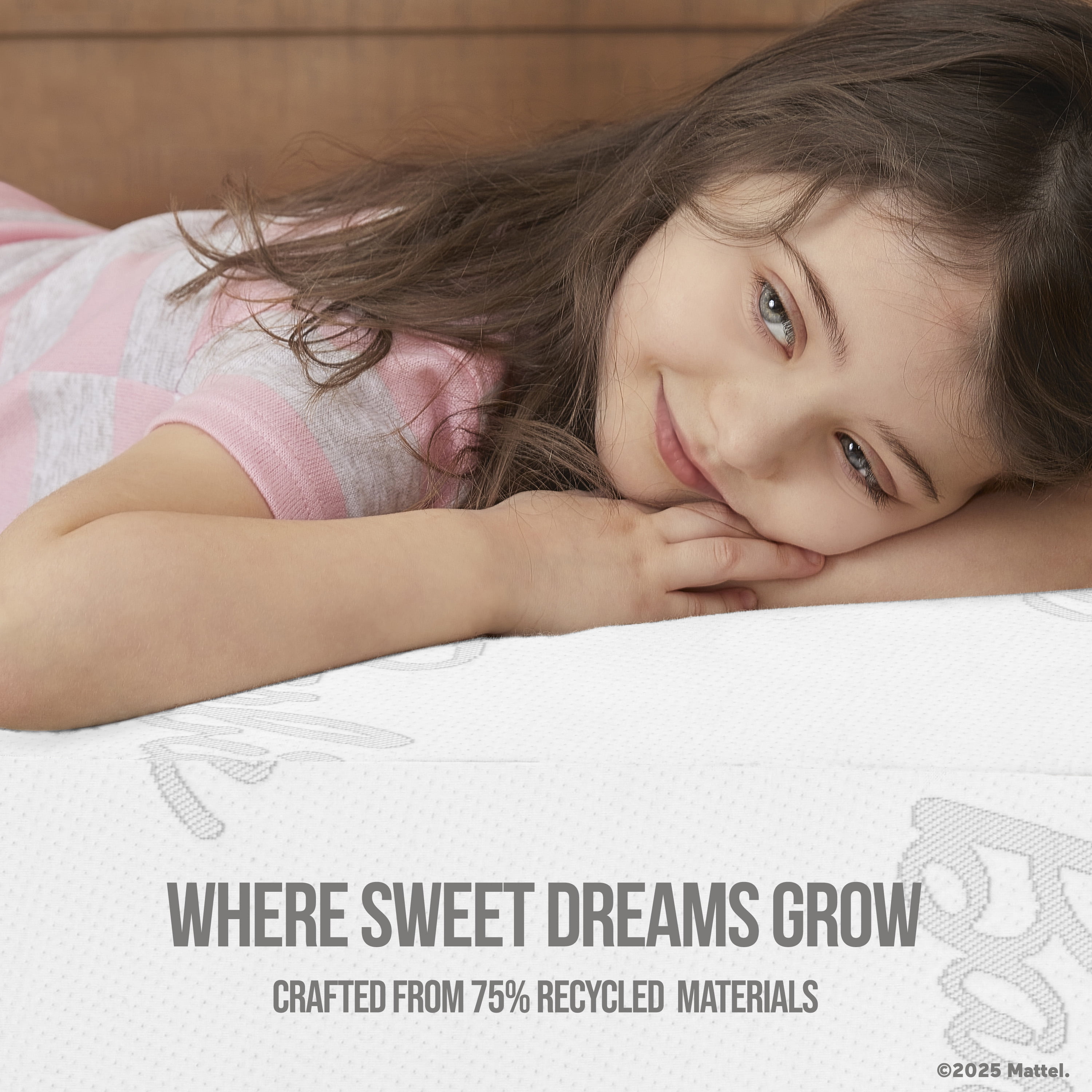 Barbie Chasing Dreams 2 in 1 Crib & Toddler Mattress by Dream On Me, White