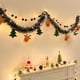 thumbnail image 4 of Cinta Decorativa Navideña | Guirnalda Navideña de Plástico Multicolor de 78,7 Pulgadas de Largo | Decoración Navideña con Temática de Papá Noel | Fondo para Mesa de Postres | Alegra El Ambiente Festi, 4 of 6