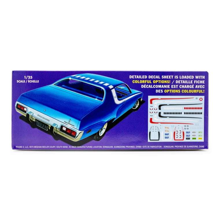 MPC 1/25 1974 Plymouth Road Runner Model Car Kit for Adults