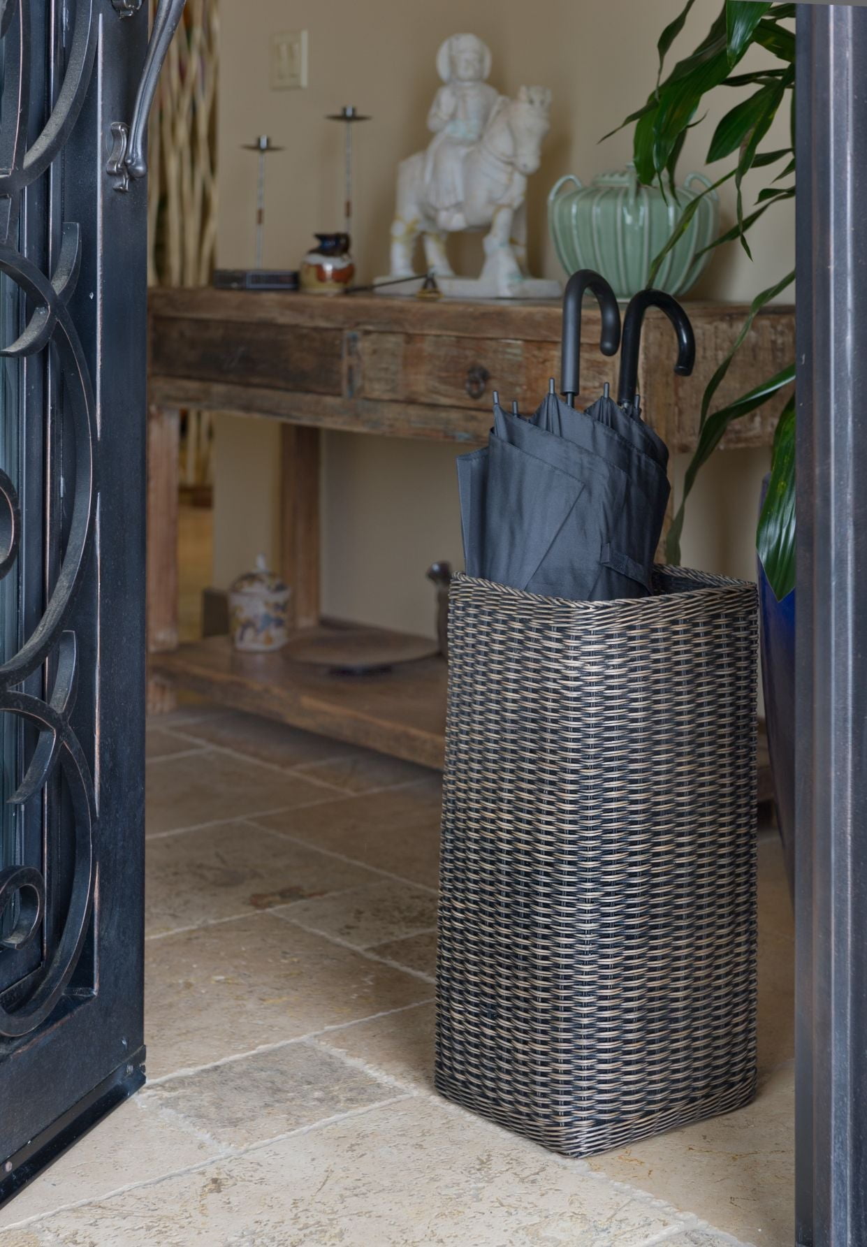 Kouboo Brown Tropical Wicker Umbrella Stand