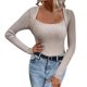 thumbnail image 1 of Gibobby Camiseta de manga larga Y2K Suéter de punto de cuello cuadrado de color sólido delgado sexy para mujer en otoño e invierno (Blanco, M), 1 of 5
