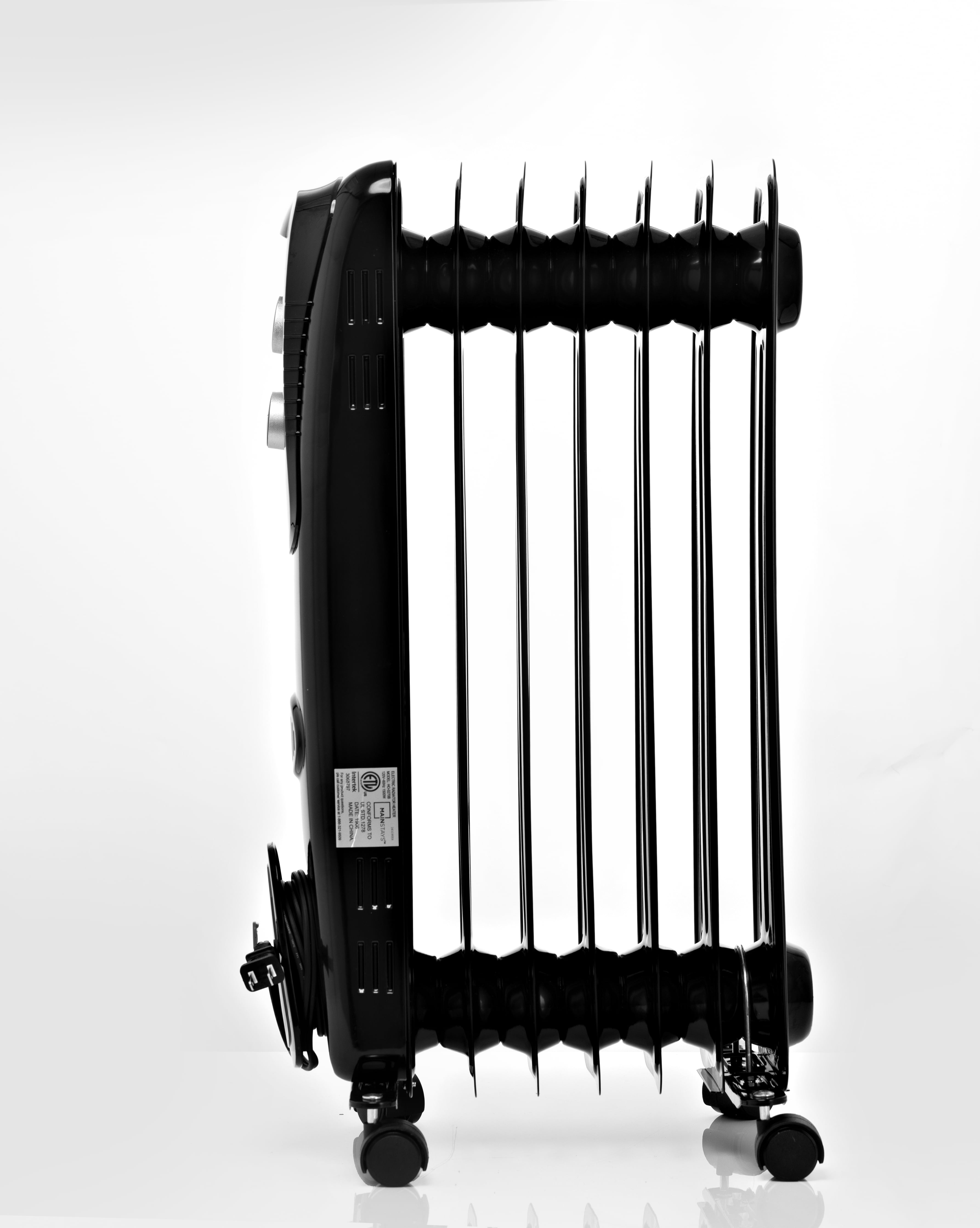 Mainstays Oil-Filled Electric Radiant Space Heater with Adjustable  Thermostat, Black - Walmart.com