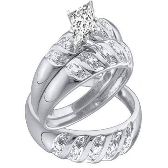 Pleasing Trio Married Rings 1 Carat Princess Cut Diamond on Gold