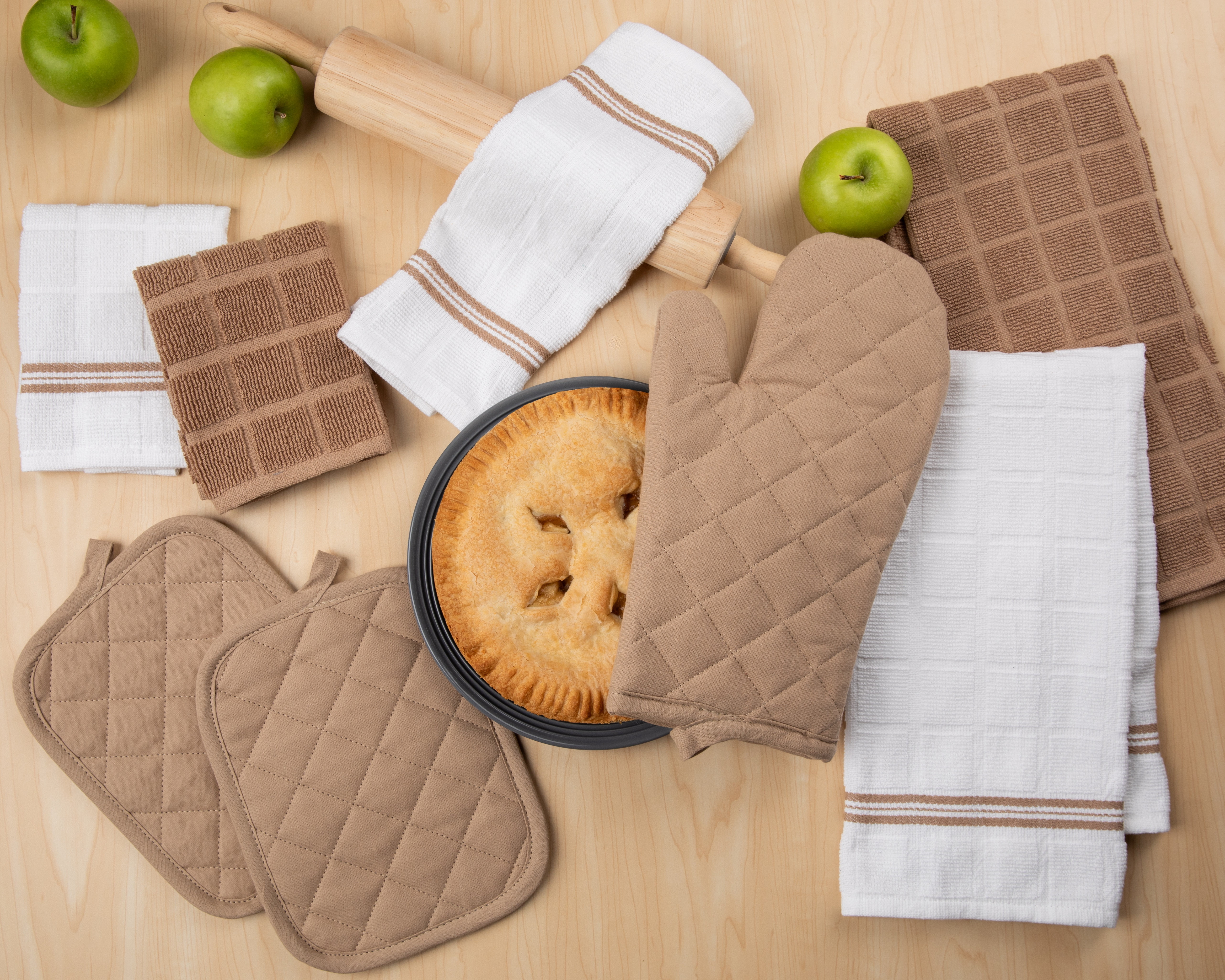 (4 pack) Mainstays 8-Piece Cotton Kitchen Towel, Dishcloth, Oven Mitt, and Pot Holder Set, Brown