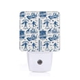 thumbnail image 1 of Fotbe Skiing Enthusiast Luz Nocturna LED, Luz de Noche con Sensor de Luz Natural de Anochecer a Amanecer, Se Enchufa a la Pared, Blanco Cálido 0.5W-UK, 1 of 7