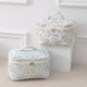 thumbnail image 5 of Bolsa de maquillaje uekeboag grande de viaje acolchada con estampado floral de algodón, 5 of 6