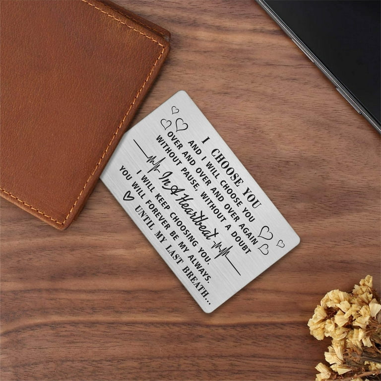 Choosing a Leather Card Holder You'll Love