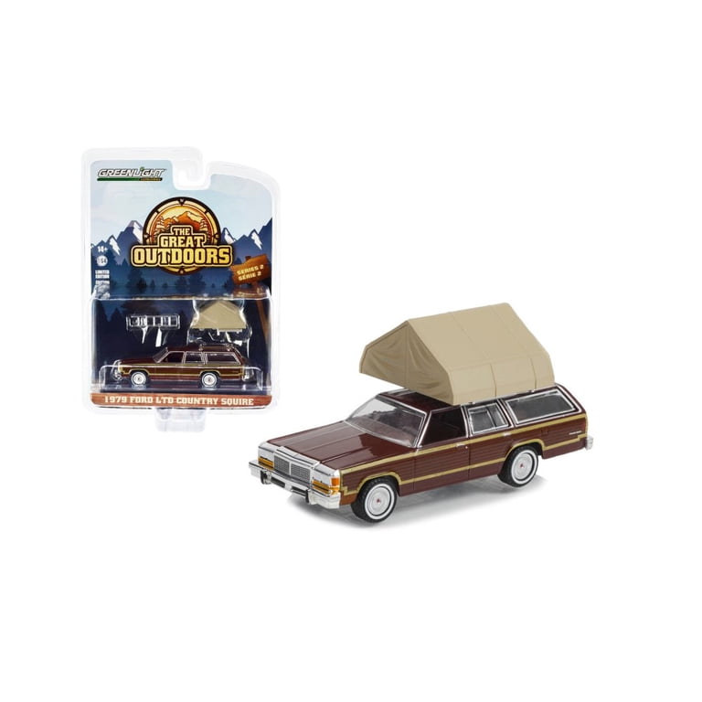 自動車 GreenLight 1/18 1979 Ford Country Squire 1979 Ford LTD Country Squire and Sleeper Tent - Greenlight 38030C