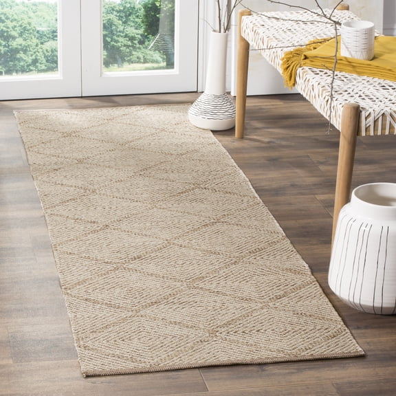 Safavieh Montauk Bailey Geometric Cotton Runner Rug, Beige, 2'3" x 9'
