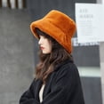 thumbnail image 2 of Chapeau de Pêcheur en Peluche Chaud à Large Bord Plat pour Femmes Hiver, 2 of 9