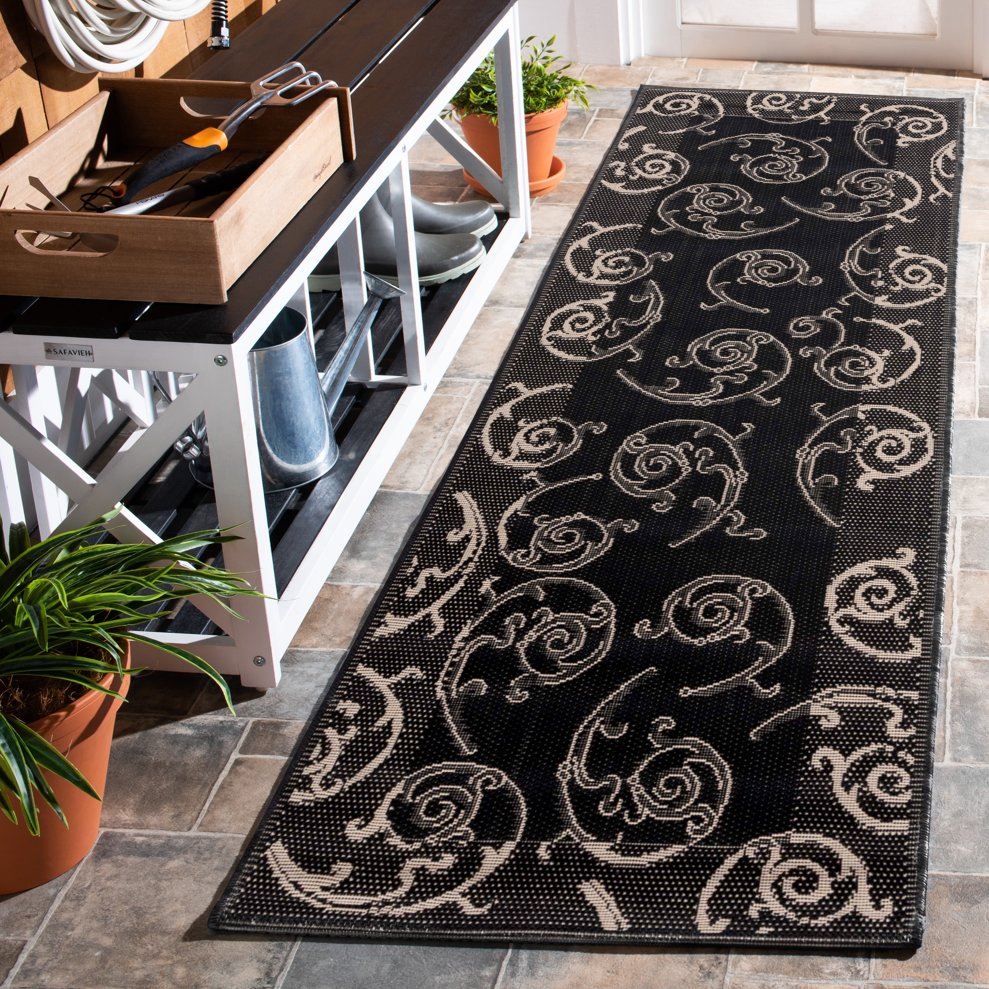 Safavieh Courtyard Daniel Oriental Indoor/Outdoor Runner Rug, Black/Sand, 2'3" x 12'