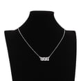 thumbnail image 3 of Fiudx Collar de Oro, Elegante Colgante de Aleación, Joyería Clásica para Parejas, Cadena Ajustable, Regal de Boda para Viajes, Accesorio de Moda para Mujer, Diseño Ligero, Incluye 1 Collar., 3 of 5