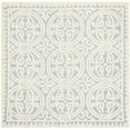 thumbnail image 3 of SAFAVIEH Cambridge Leslie Geometric Area Rug, 3 of 3