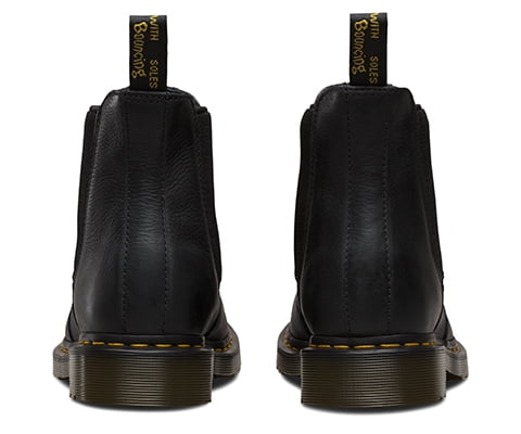 2976 carpathian chelsea boot