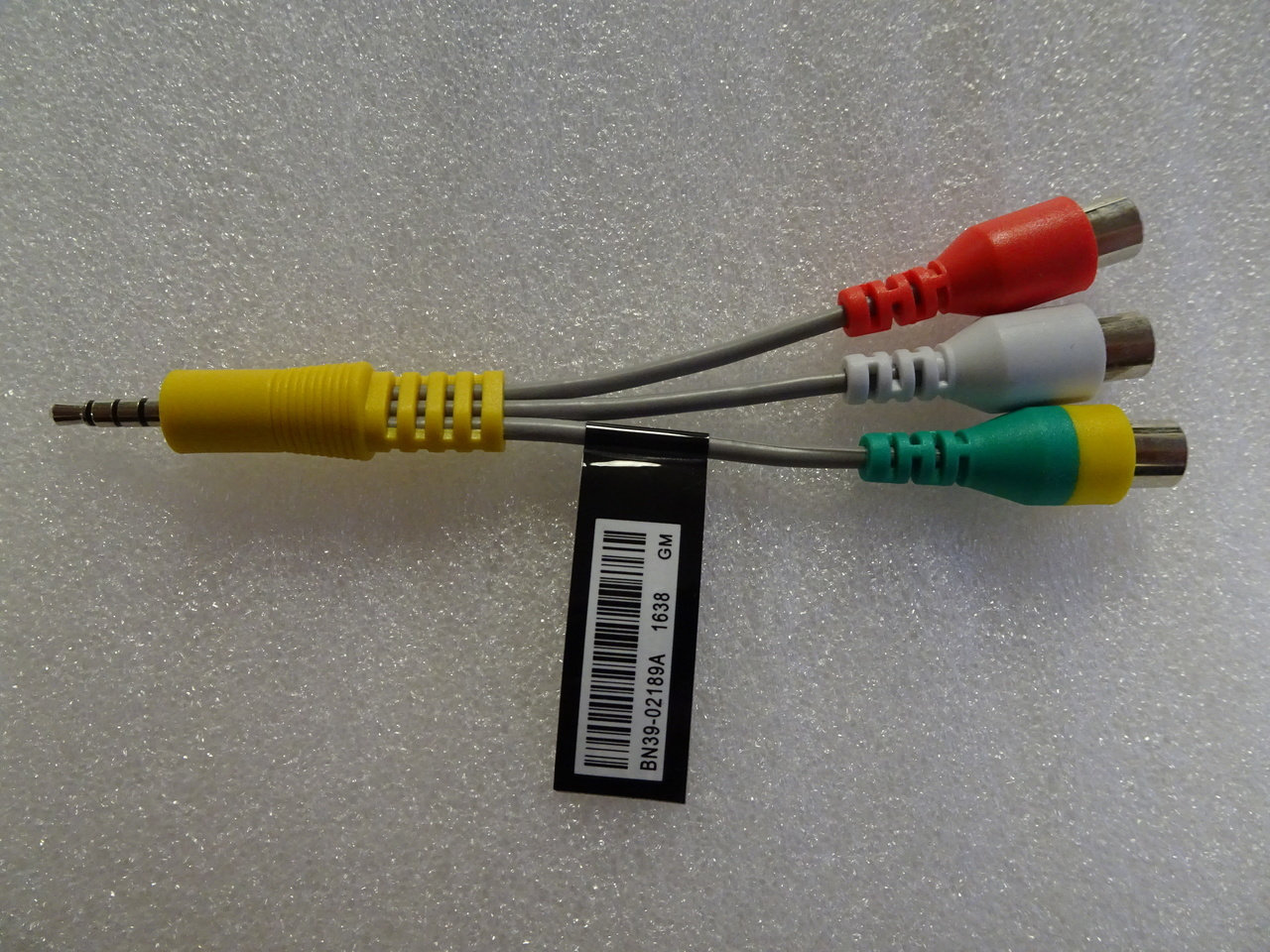 OEM Genuine Samsung AV Adapter Cable Accessory BN3902189A New