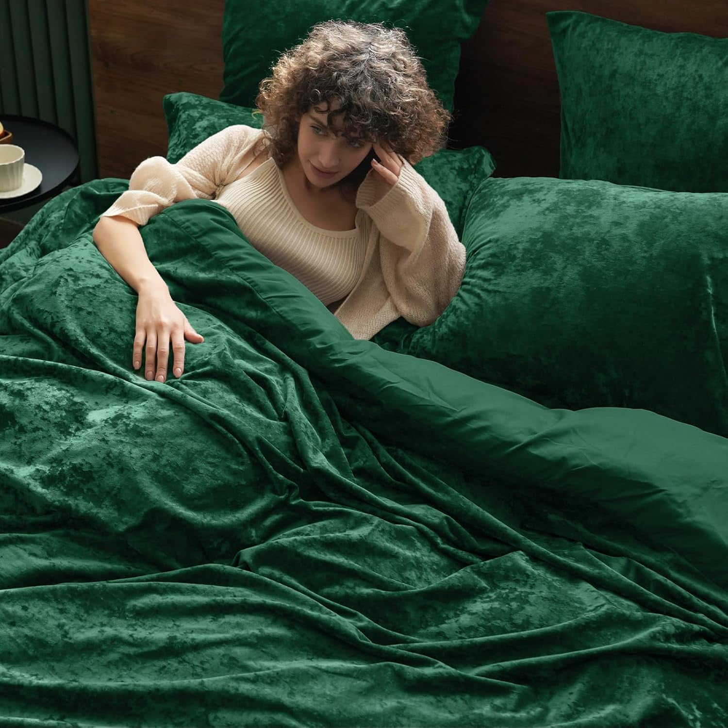 PHF Truly Velvet Duvet Cover Set Queen Size, 3 Pieces Luxury Ultra Soft Comforter Cover Set, Warm Flannel Duvet Cover with 2 Pillow Shams Bedding Collection, 90"x90", Emerald green (No Insert)