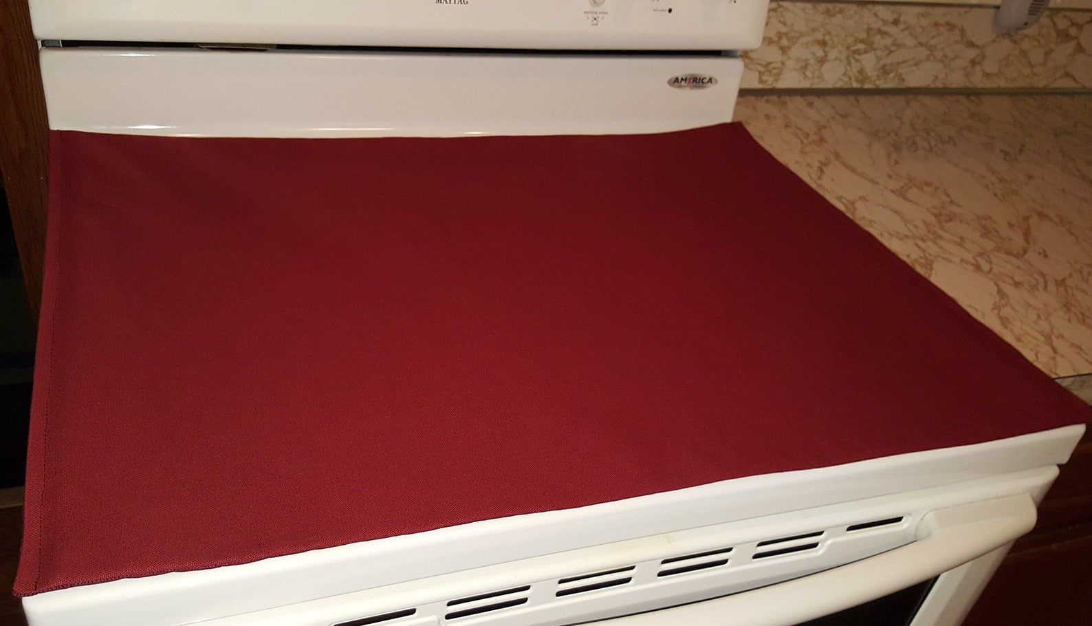 Stove Top Cover& Protector for Glass, Ceramic Stove Quilted Fabric Color  Red