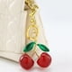 thumbnail image 5 of Llavero colgante Seplovoe con forma de cereza, de aleación con detalles de resina - Colgante para bolso y mochila en rojo o rosa, ideal para regalar, 5 of 6