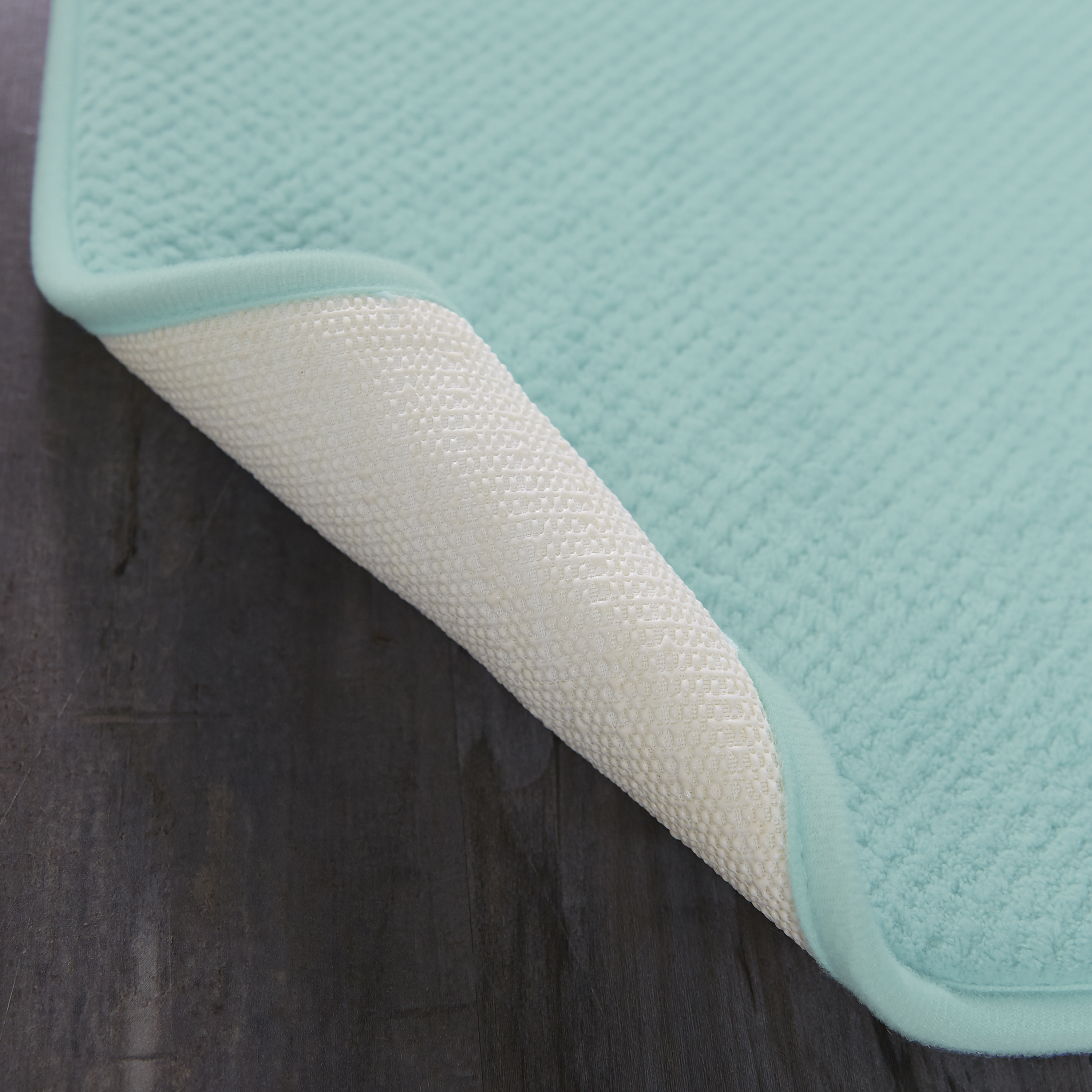 Mainstays Aqua Microfiber Bath Rug, 17" x 23.5", Non-Slip (2-Piece)