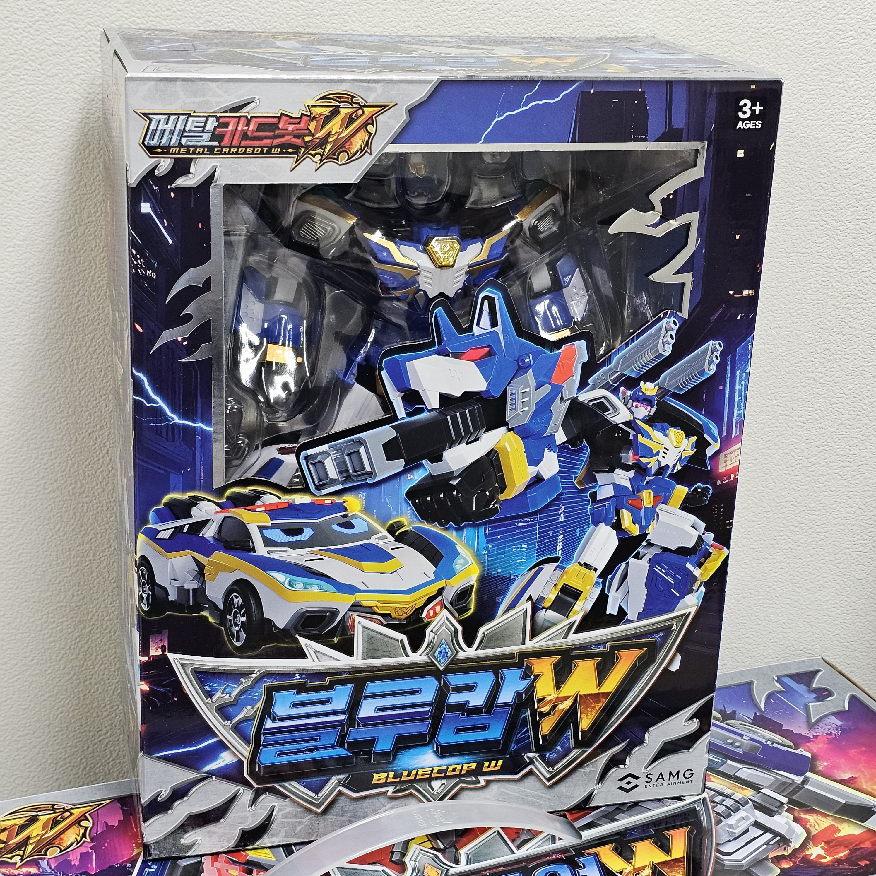 SAMG Metal Cardbot W 2025 Edition 4-Pack Transforming Robot Figures – Bluecop W, Heavy Iron W, Phantom Hornet, Tigun
