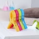 thumbnail image 5 of Clips para toallas de playa Clips para sillas Soporte para toallas, pinzas de plástico para ropa Abrazaderas para colgar, amarillo, azul, verde, rojo, 5 of 5