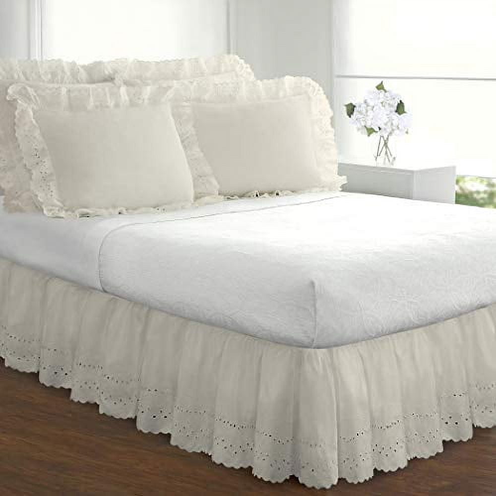 Fresh Idea Ruffled Eyelet 2-Pack Pillow Shams, Standard, Ivory