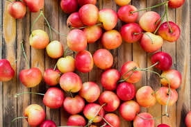 Fresh Sweet Rainier Cherries, 1.25 LB Bag