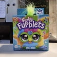 thumbnail image 2 of Hasbro Furby Furblets Mini Friend con sonidos y música, coleccionable y lindo regalo electrónico para niñas y niños, 2 of 5