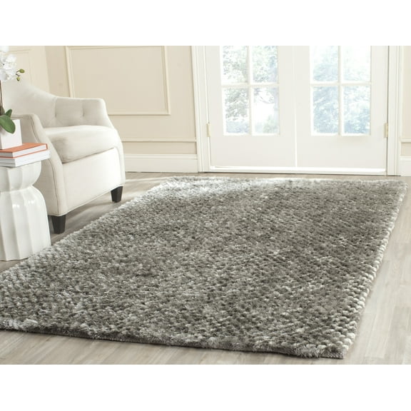 SAFAVIEH Saint Tropez Caymen Solid Area Rug, Silver, 4' x 6'