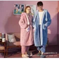 thumbnail image 4 of Pijama con capucha de Disney Stitch Angel Y2k para parejas, conjunto de ropa de casa de vellón coral kawaii para mujer, traje de dormir cálido de felpa para invierno, 4 of 5