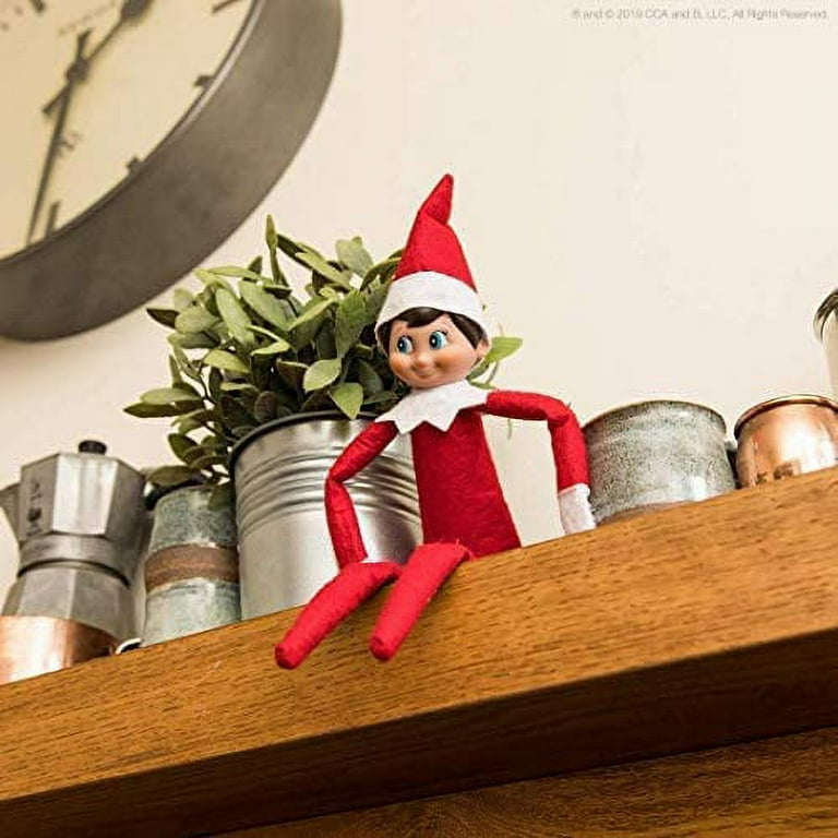 絵本・児童書 The Elf on the Shelf:A Christmas Trd The Elf on the Shelf by Carol V. Aebersold, Chanda A. Bell