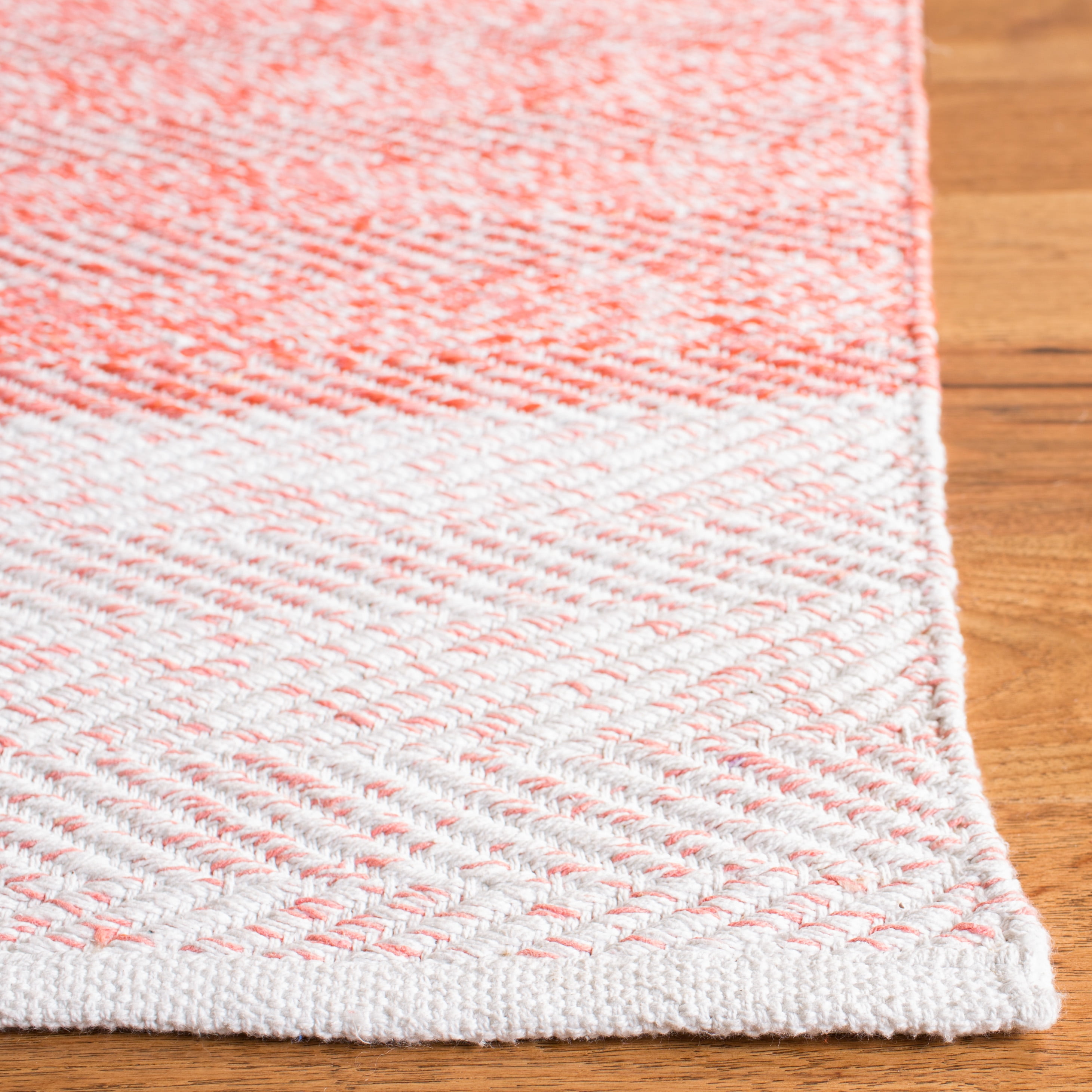 SAFAVIEH Nantucket Adria Geometric Chevron Area Rug, Ivory/Rust, 4' x 6'