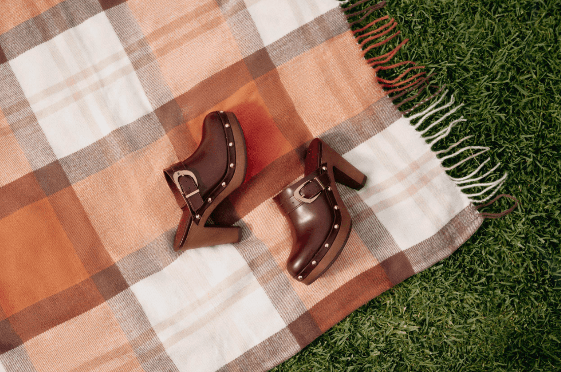 Scenario Women's Heeled Clogs