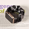 thumbnail image 4 of 3 paquetes compatibles con Apple Watch Band Scrunchies 42 mm Tela Patrón suave Tela impresa Pulsera Pulsera Mujer Iwatch Bandas elásticas Scrunchy 44 mm, 4 of 5