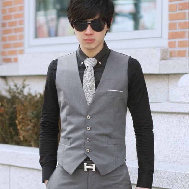 Chaleco de traje para hombre, chaleco pequeño ajustado, versión coreana del chaleco de herramientas de cuatro botones, vestido formal
