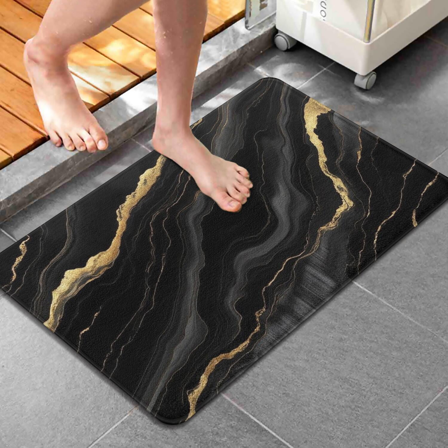 Black Gold Marble Pattern Bathroom Rugs Mat,Non Slip Microfiber Bathroom Rug,Rubber Backing,Soft Bathroom Mats for Bathroom Floor,Tub and Shower,20x32in(50x80cm)