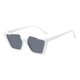 thumbnail image 1 of Gafas de sol Macarena cuadradas retro montura grande lentes tintadas Blanco, 1 of 7